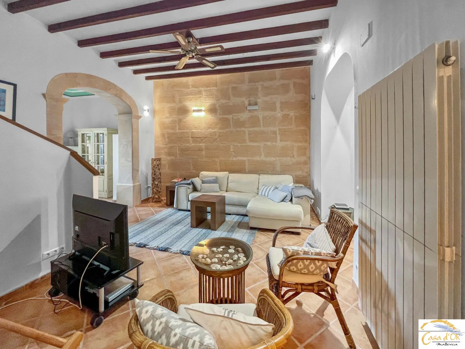 Exklusives Stadthaus mit zwei Wohneinheiten, mediterranen Terrassen und authentischem Mallorca-Charme im Herzen von Felanitx 