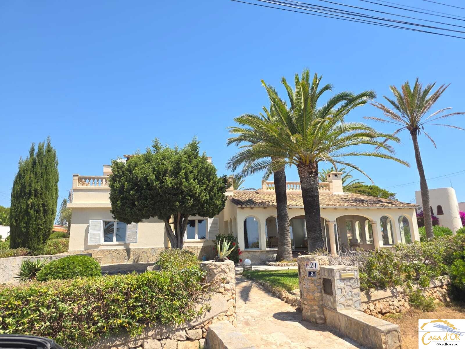 Cala Murada: Frontline Sea View Villa in Cala Murada with Exceptional Development Potential Cala Murada: Frontline Sea View Villa in Cala Murada with Exceptional Development Potential
